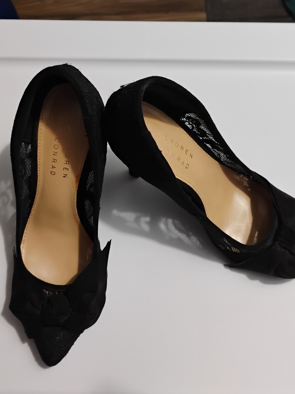 LC Lauren Conrad Black Lace Bow Pointed-Toe Pumps - Picture 2 of 9
